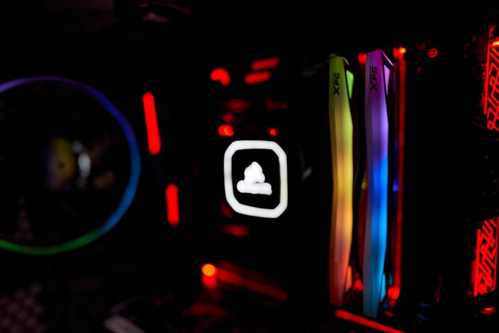 كابل 25 دولاراً ينقذ كروت الشاشة من الموت المحقق