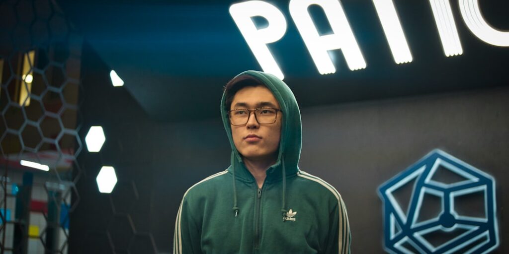 بايتسانغ في Neverness to Everness: دليلك الكامل لبناء أعظم مقاتل