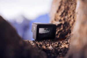 Luna Pro: كاميرا تكسر قاعدة الشاشة الثابتة