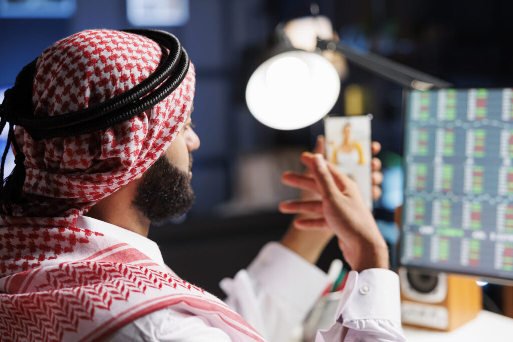 الذكاء الاصطناعي لتخصيص تجربة العملاء: مفتاح الولاء في السوق السعودي