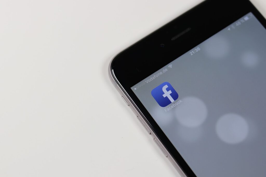 آبل تفتح النار: تطبيقات iPhone Duo جاهزة قبل الإطلاق