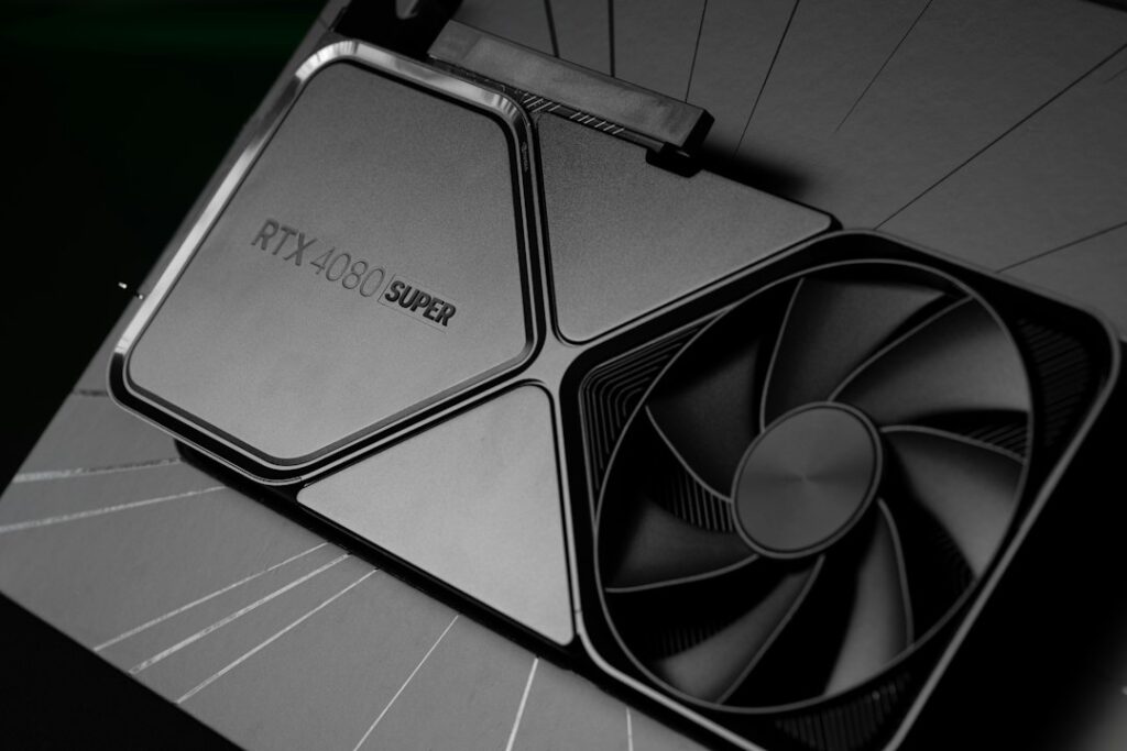 أربع بطاقات RTX 5090 تحرق مقبس الحائط: درس قاسٍ في هندسة الطاقة