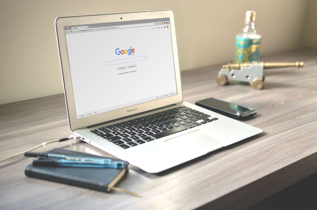 أفضل أدوات التسويق الرقمي التي تحتاجها شركتك في 2025